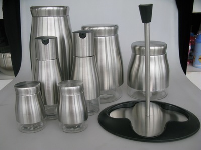 廠家直銷歐式儲物罐，品質與設計的完美融合——深圳市聯(lián)豐不銹鋼制品